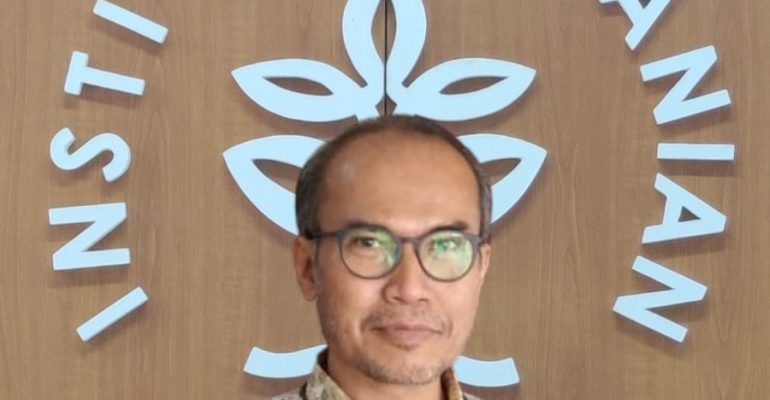 Ali Mutasowifin