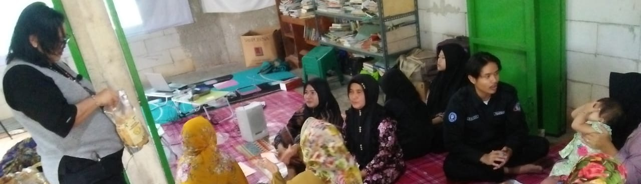 Gambar 2. Sesi Simulasi dan Bazar (2)