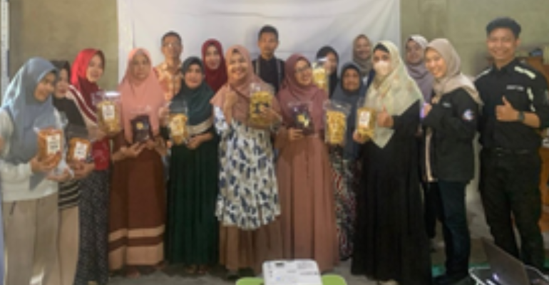 Sosialisasi Sertifikasi Halal untuk Produk UMKM